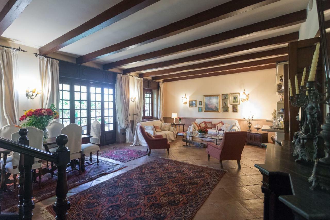Villa Gabriella - Mondello Eksteriør billede