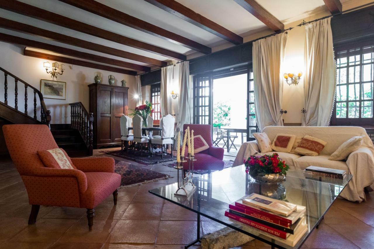 Villa Gabriella - Mondello Eksteriør billede